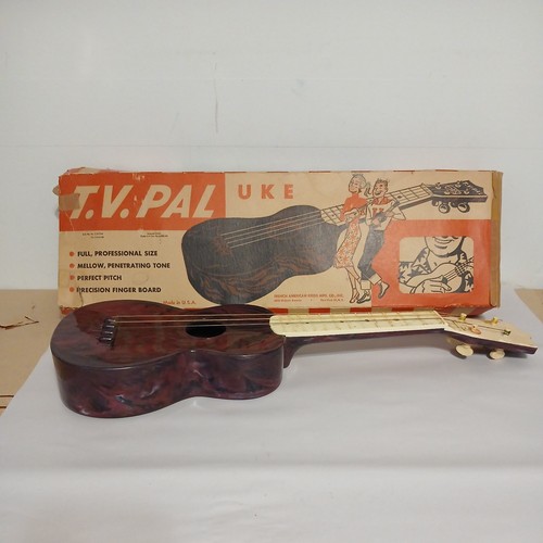 Vintage pal toy plastic - vintage,